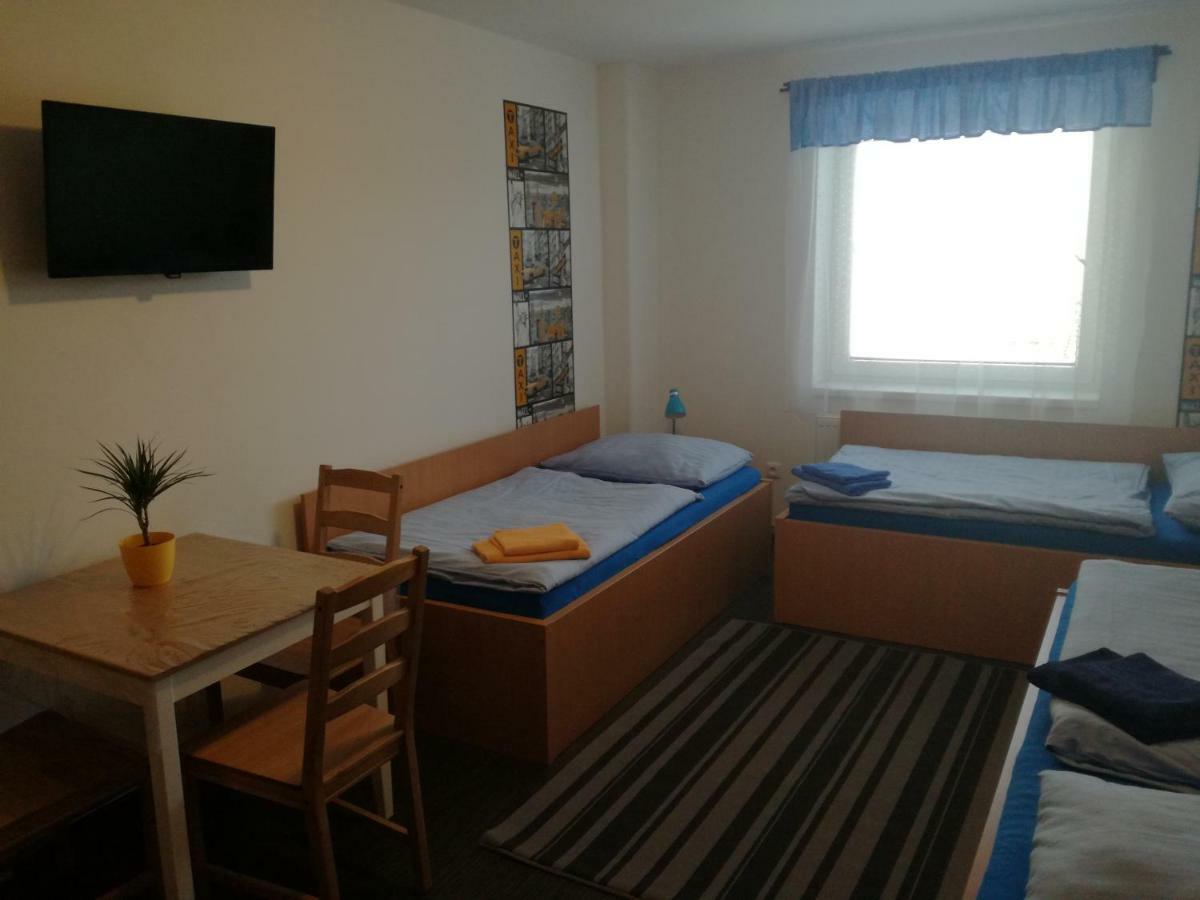 Penzion 411 Solnice Экстерьер фото